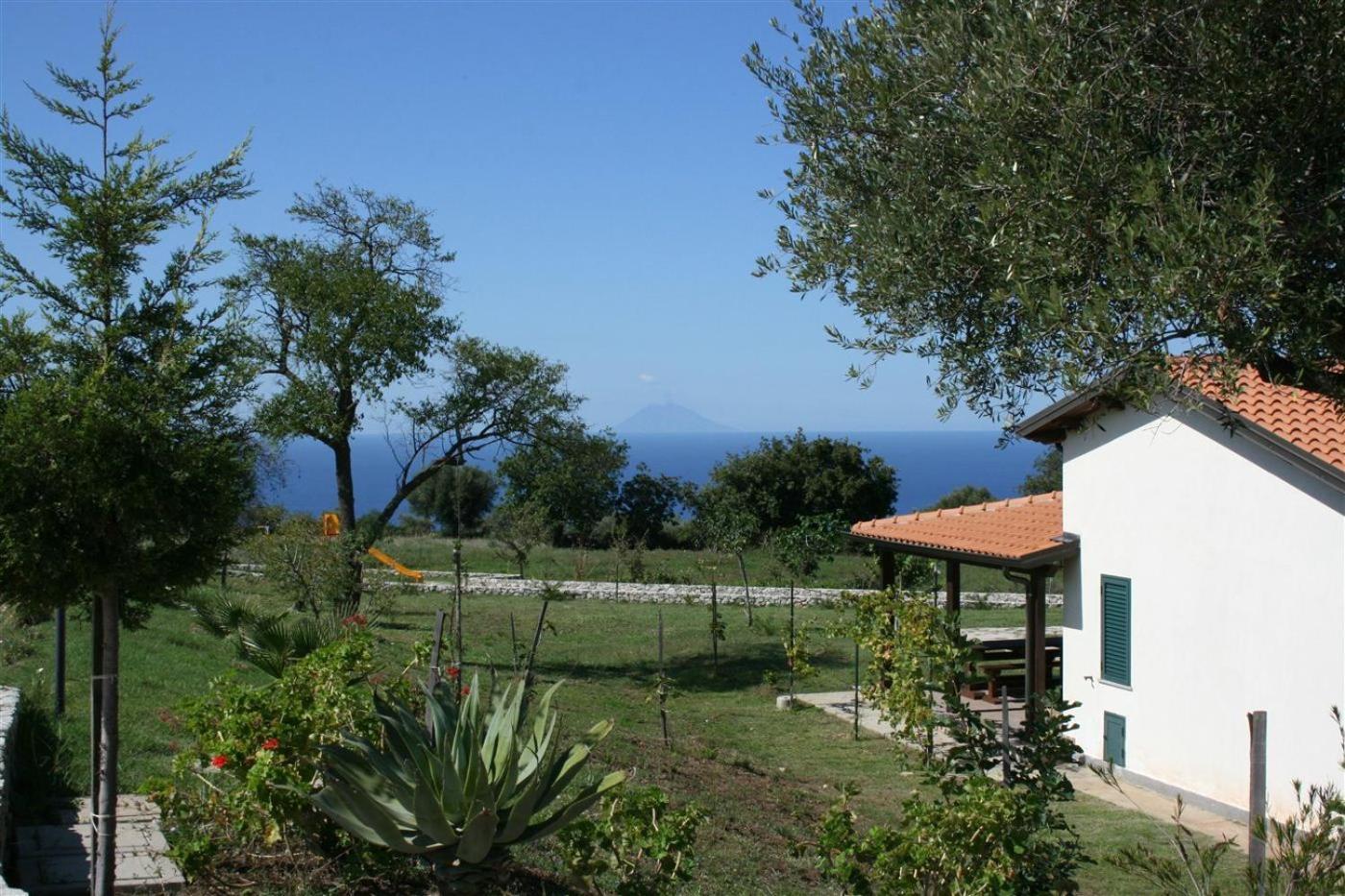Agriturismo Ninea Ricadi Zewnętrze zdjęcie