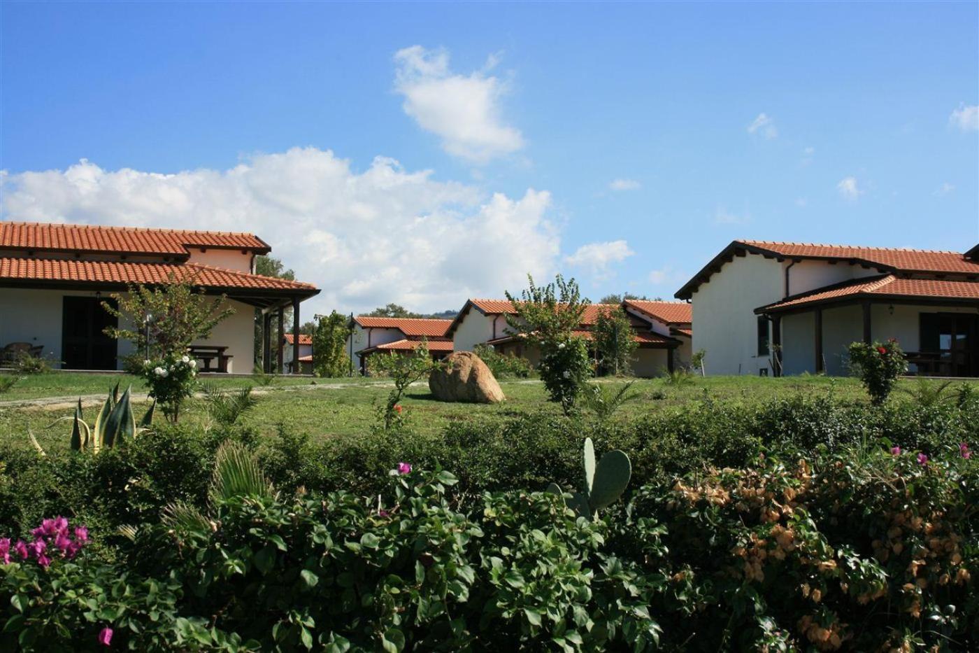 Agriturismo Ninea Ricadi Zewnętrze zdjęcie